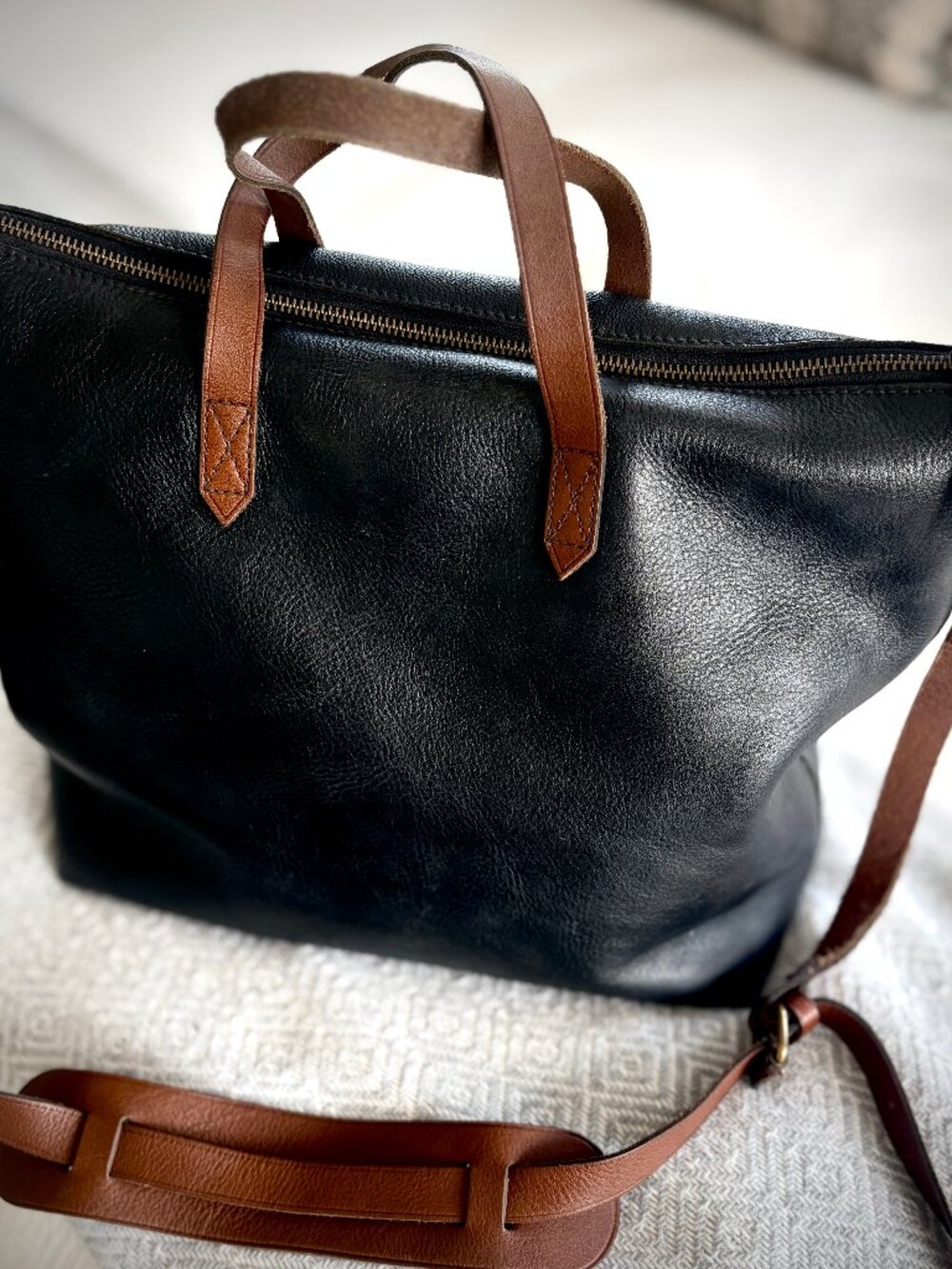 Madewell Large Zippered Transport Satchel in Black